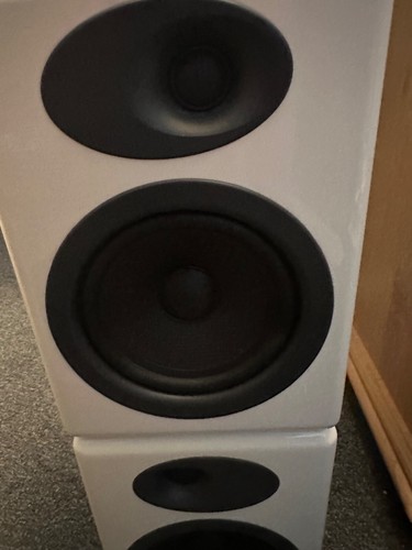 Audioengine speakers white - a5,